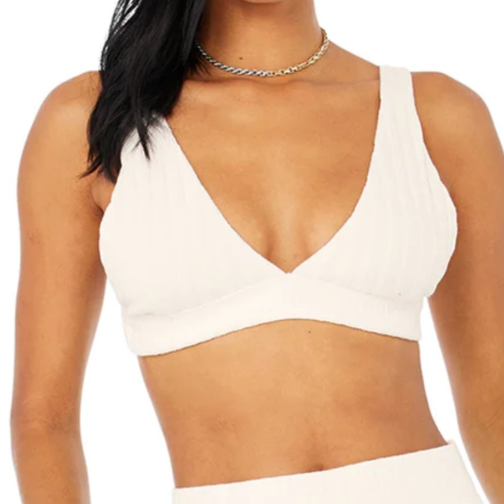 Alo Ribbed take Comfort Bra